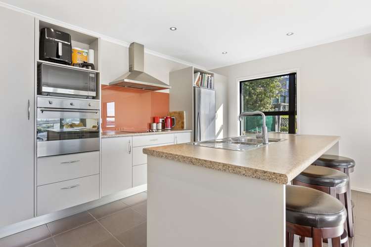 11a Handley Place Glen Avon_11