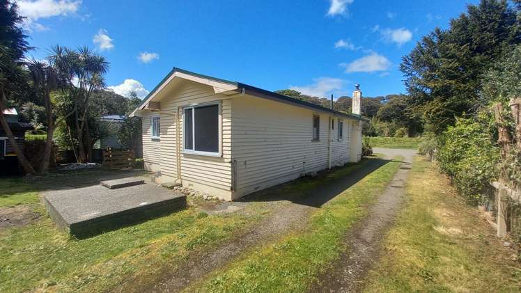 4 Erskine Street Tuatapere_13