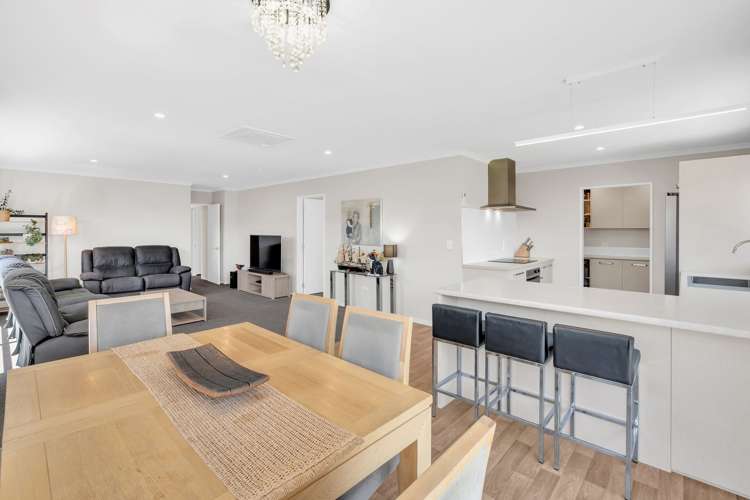 41 Tara Crescent Ravenswood_6