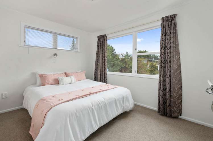 8 Darroch Street Fairy Springs_12