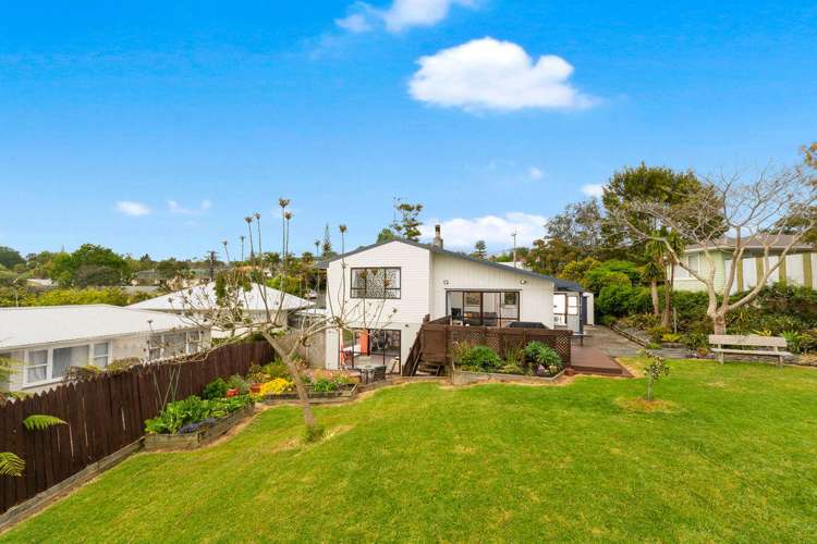 10 Claridge Street Glen Eden_13