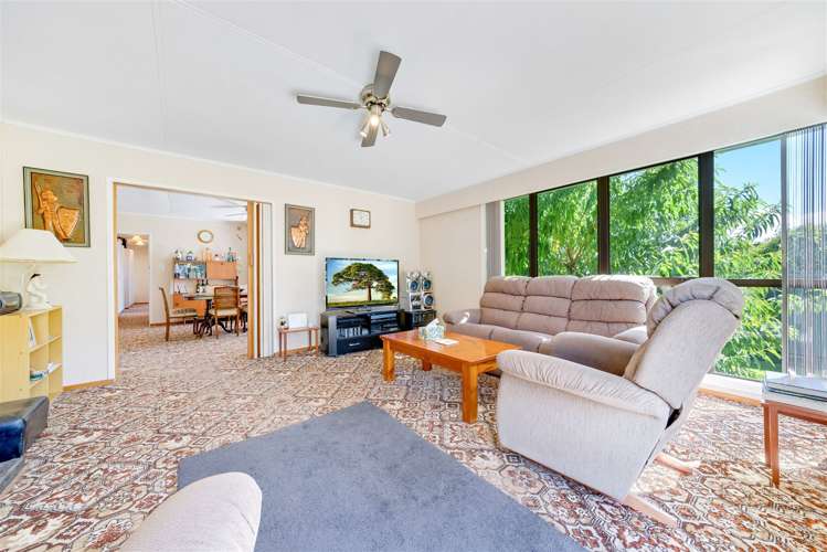 1 Kowhai Avenue Mangere Bridge_4