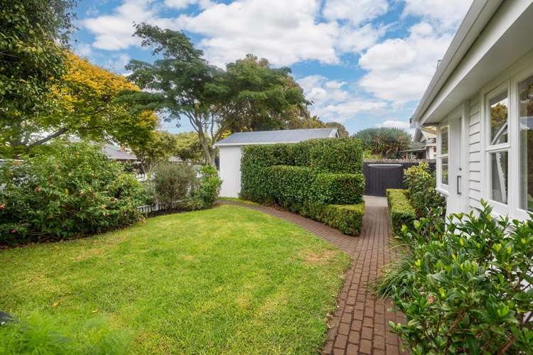 27a Foch Avenue Mount Roskill_21