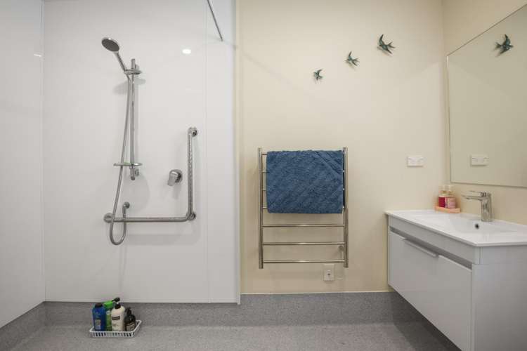 73 Hampshire Street Cannons Creek_9