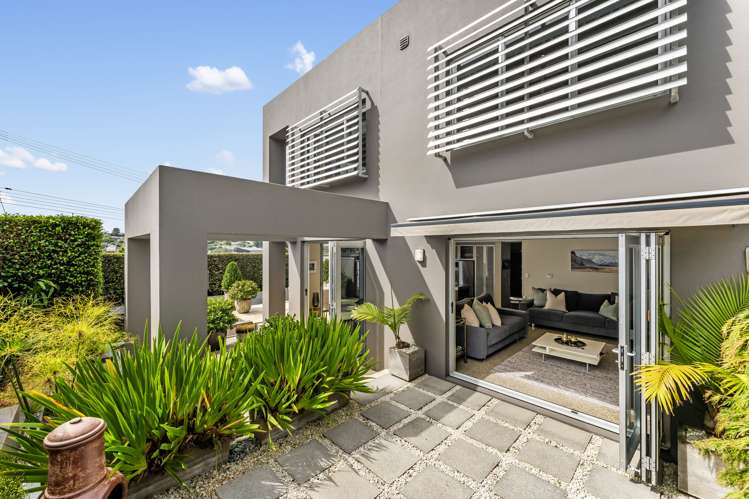 6 Queenstown Road Hillsborough_12