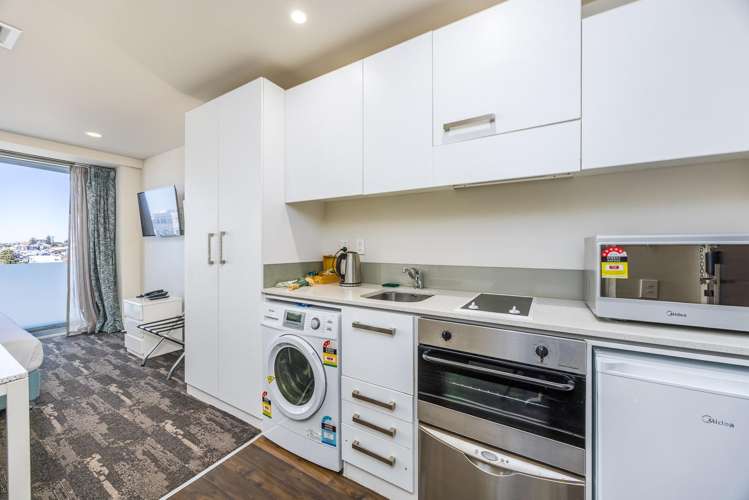 1616/10 Waterloo Quadrant Auckland Central_9