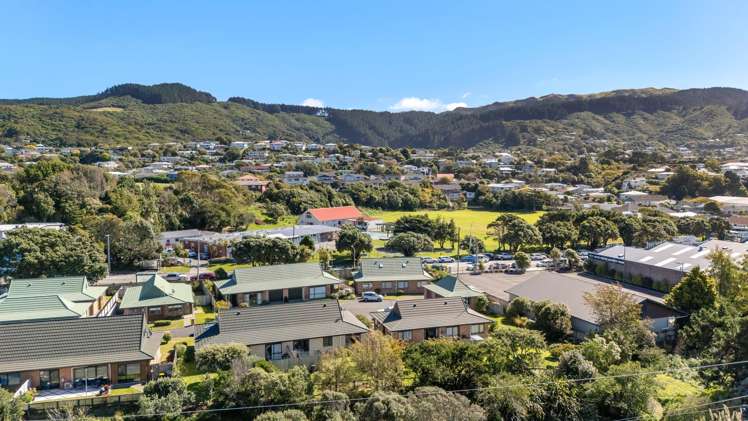 15/42 Main Road Tawa_13