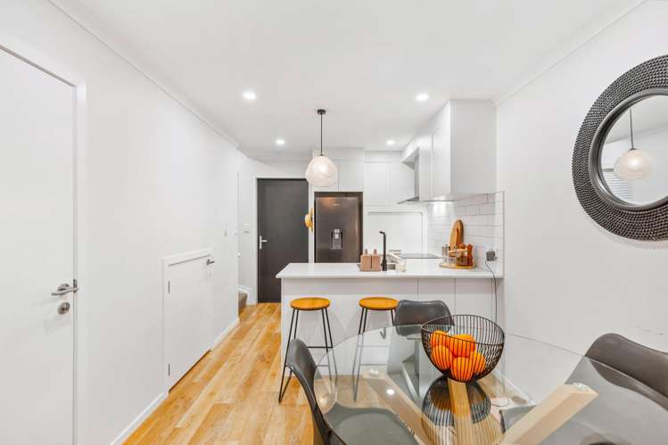 32 Wharara Lane Massey_16