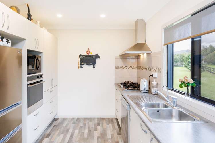 110 Williams Road Tokomaru_15