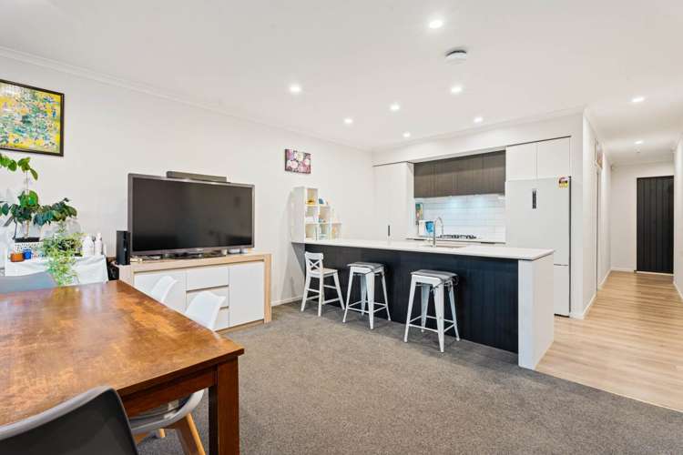 6 Shortfin Place Flat Bush_5