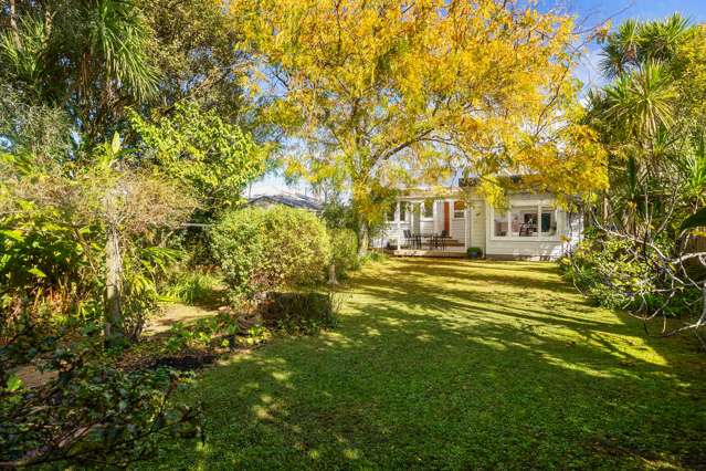 17 Chatham Avenue Mount Albert_2