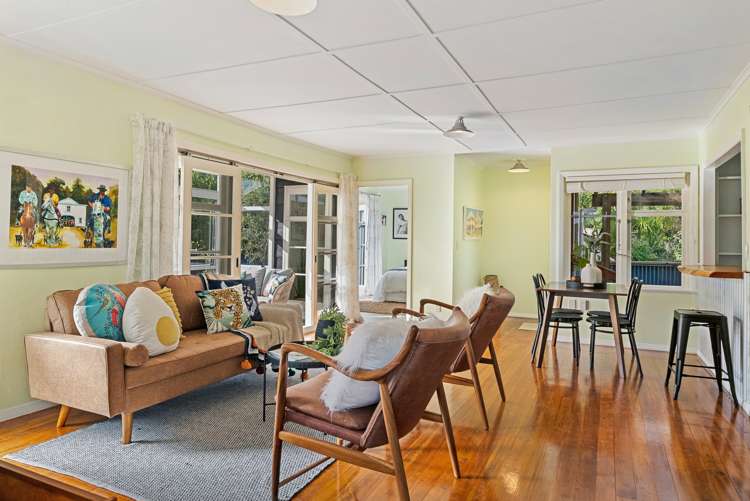 7 Poneke Drive Waikanae_9