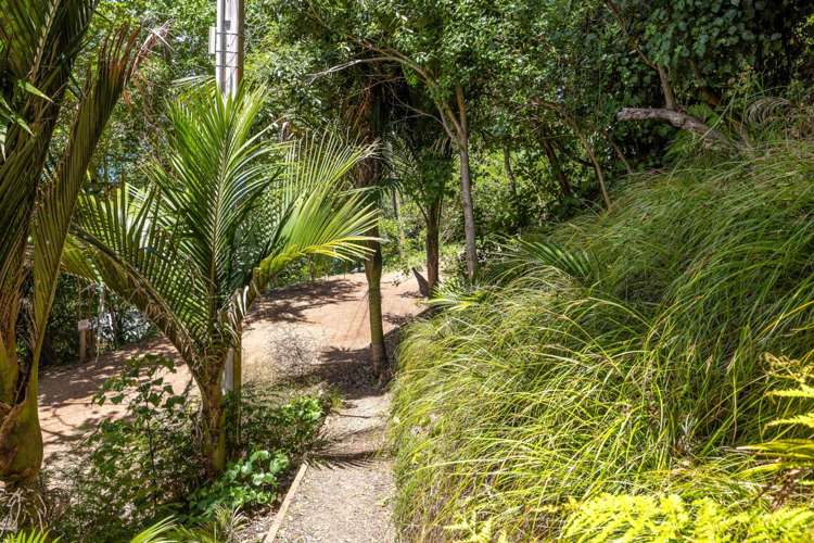 6 Pohutukawa Avenue Omiha_20