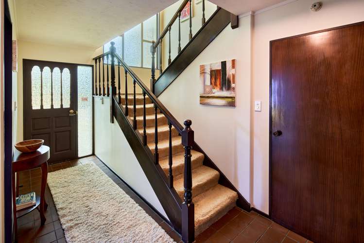 8 Dunleith Grove Silverstream_12