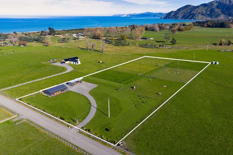 12 Te Ao Wharepapa Lane Kaikoura_1