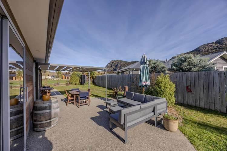 4 Kingfisher Crescent Albert Town_27