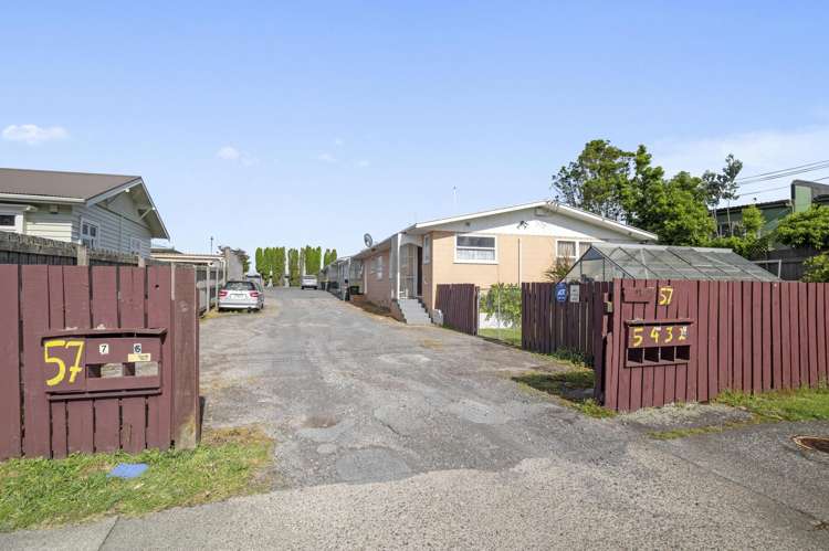 57E James Street Glenholme_11