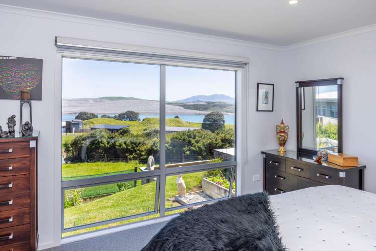 474 Maukutea Drive Aotea Harbour_16