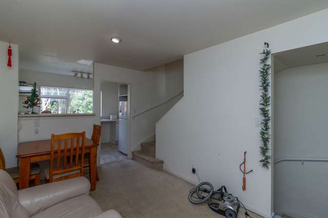 24/20 Thompson Street Mount Cook_3