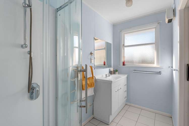 30 De Havilland Street Hornby_10