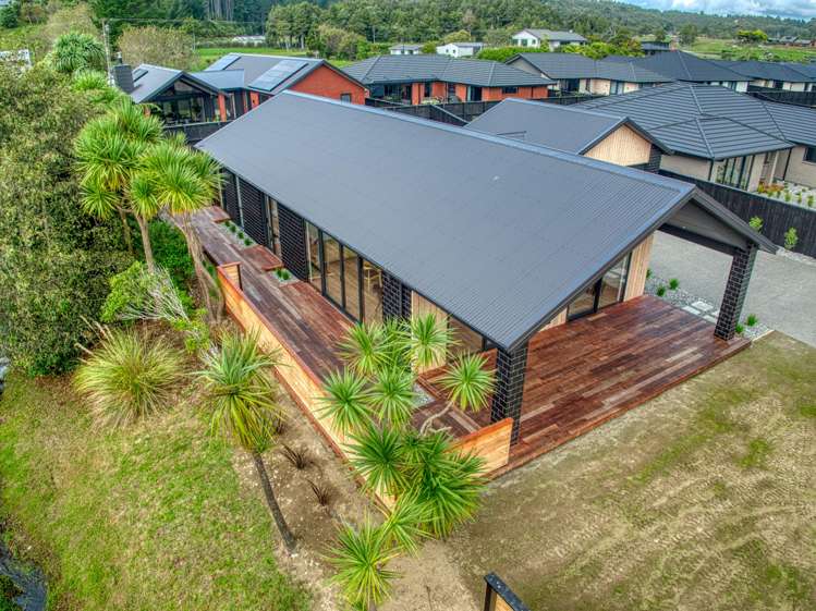 61 Ashley Drive Paroa_30