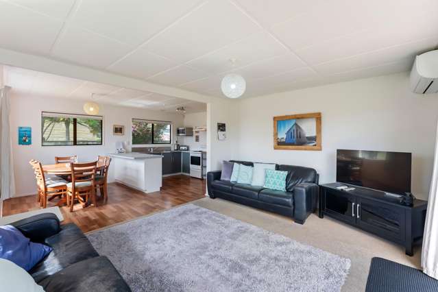30 Babbacombe Avenue Otaki Beach_2