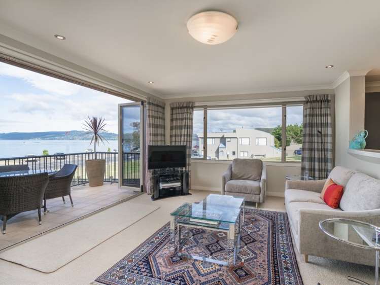 3/144 Lake Terrace Taupo_3