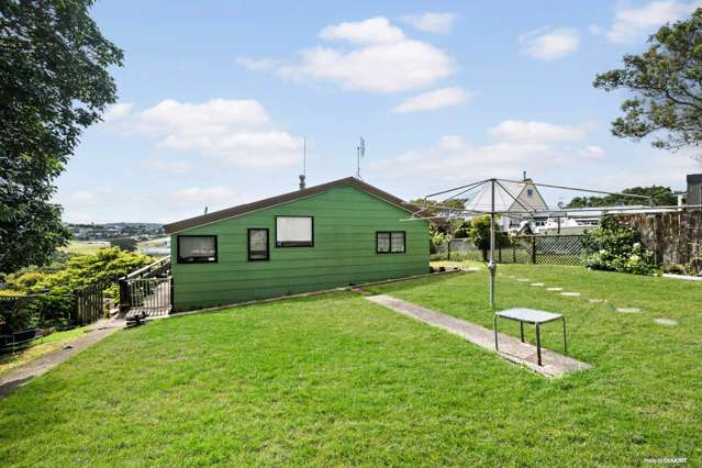 8 Kauri Road Stanmore Bay_4