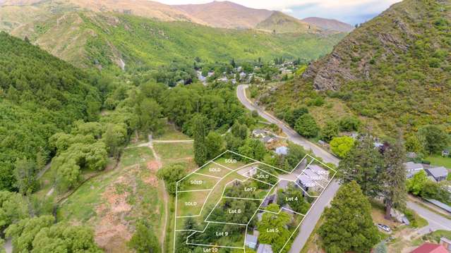 Manse Mews Sections Arrowtown_4