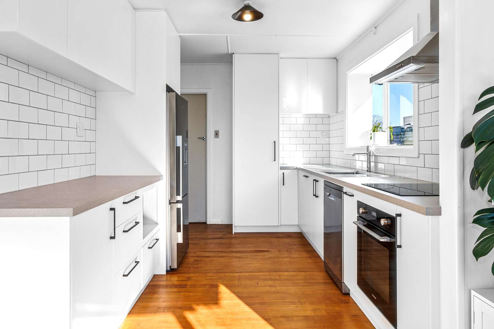 156 Springs Road Hornby_0