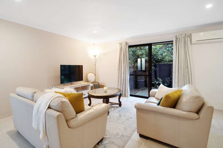 7 Kumar Place The Gardens_5