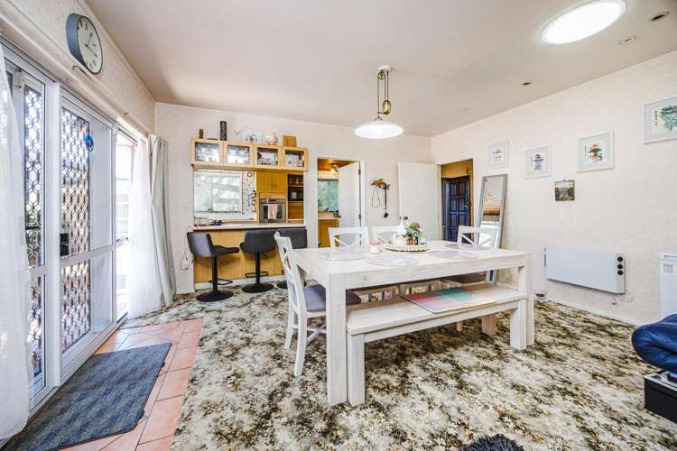 2/144 Kolmar Road Papatoetoe_5