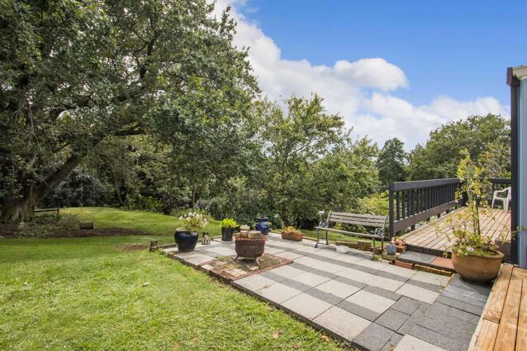 2 Poland Street Waikino_15