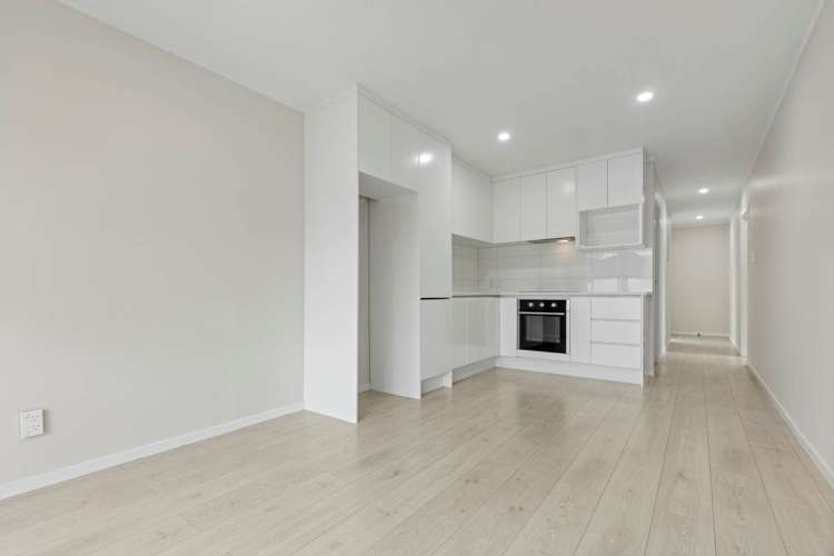 4/19 Locarno Avenue_4