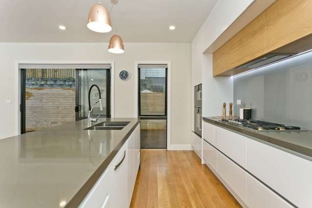 7 Heathcote Road Castor Bay_3