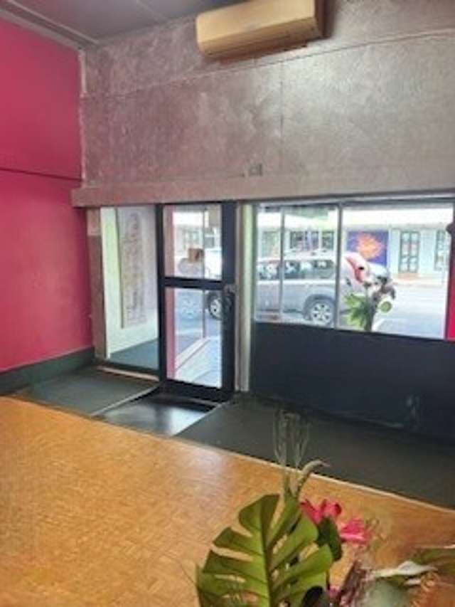 Vacant possession -  motivated vendor!