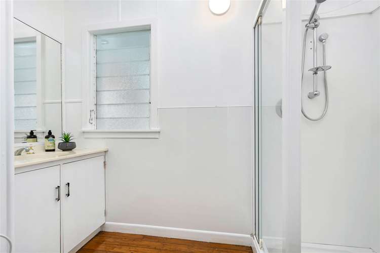 96 Station Road Kamo_14