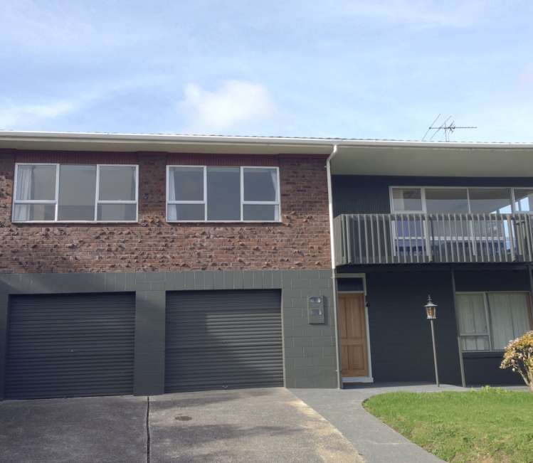 100 Ravenwood Drive Forrest Hill_0