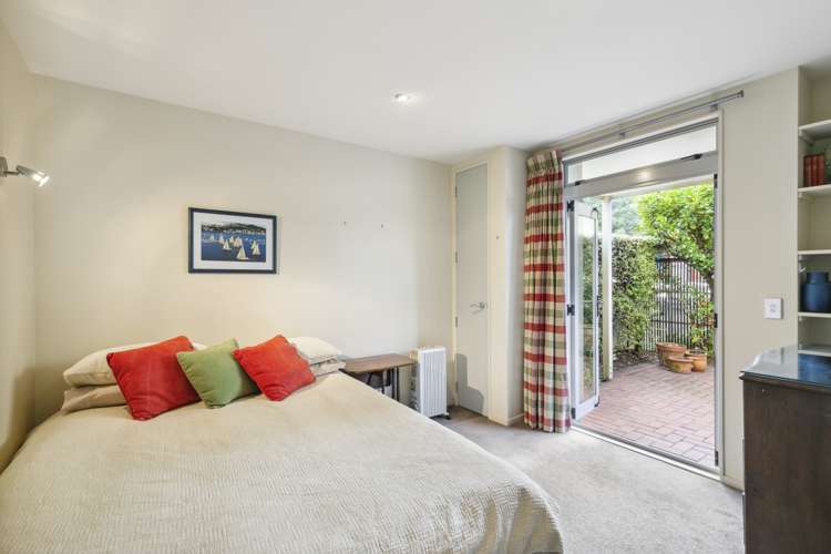 83/305 Evans Bay Parade Hataitai_9