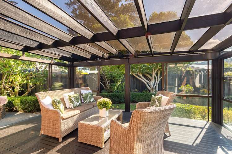 11 Johnswood Grove Clouston Park_24