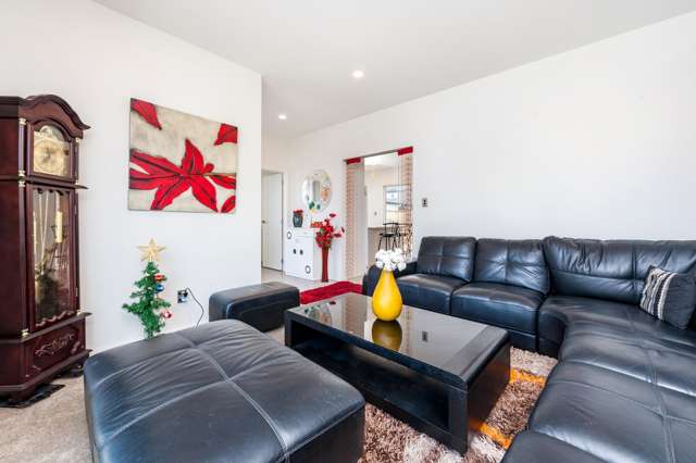 6 Rosewell Crescent Flat Bush_3