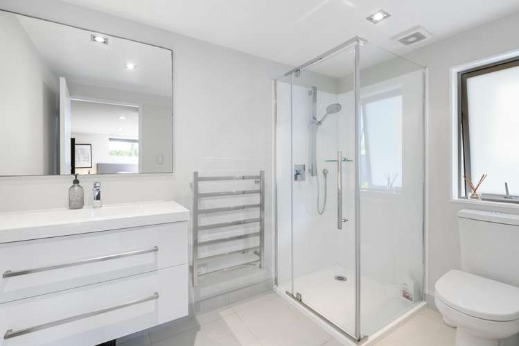 1/129 Kowhai Road Mairangi Bay_24