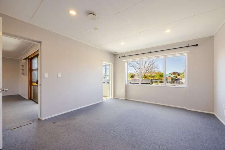 805 Park Road South Akina_23