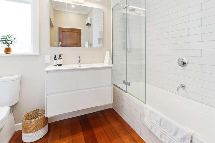 184 Rongotai Road Rongotai_18