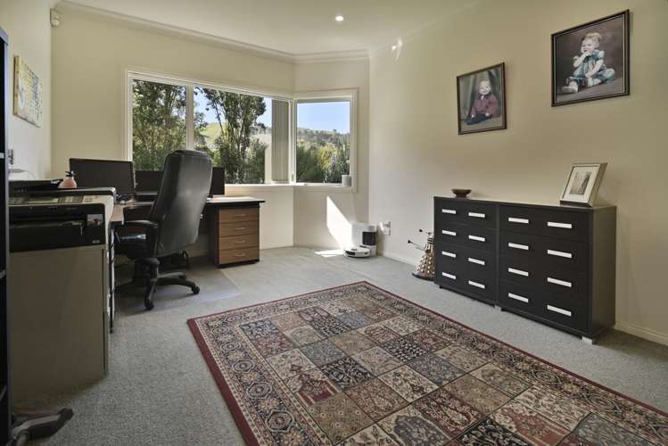 132 Tauroa Road Havelock North_11