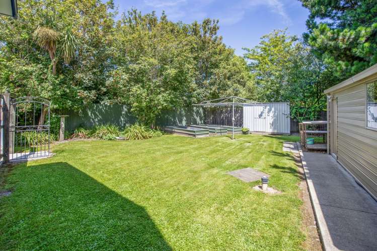 17 High Street Waddington_14