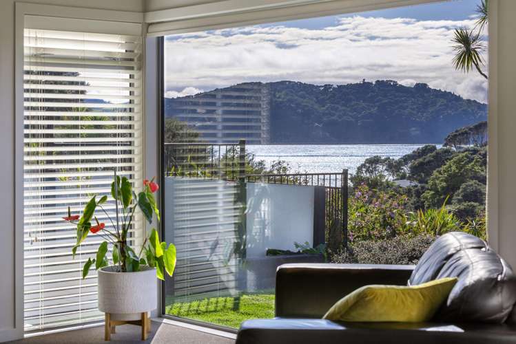 5C Sunshine Rise Raglan_15