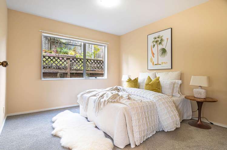 2/3 Pelican Lane Unsworth Heights_12