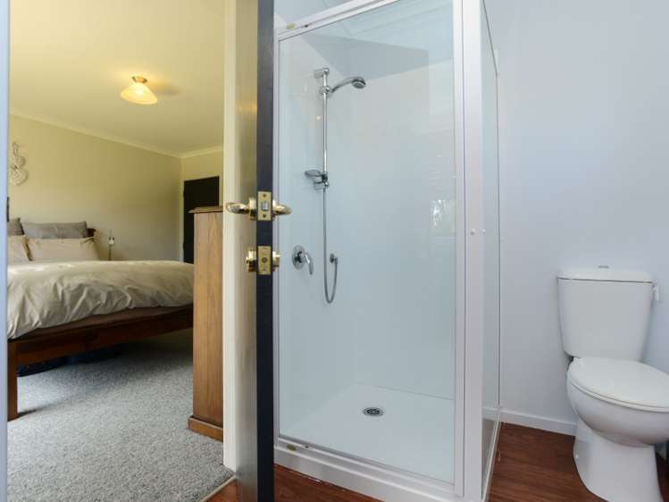 219 Racecourse Road Waipawa_21