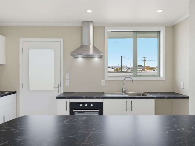 1/126 Bell Street Whanganui Central_4